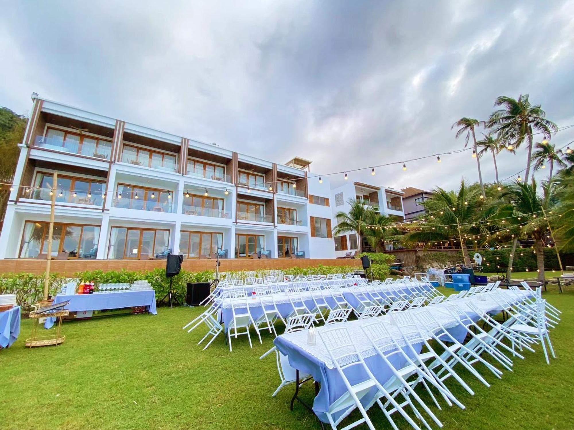X-Sea Khanom Harbor Bay Resort Bagian luar foto