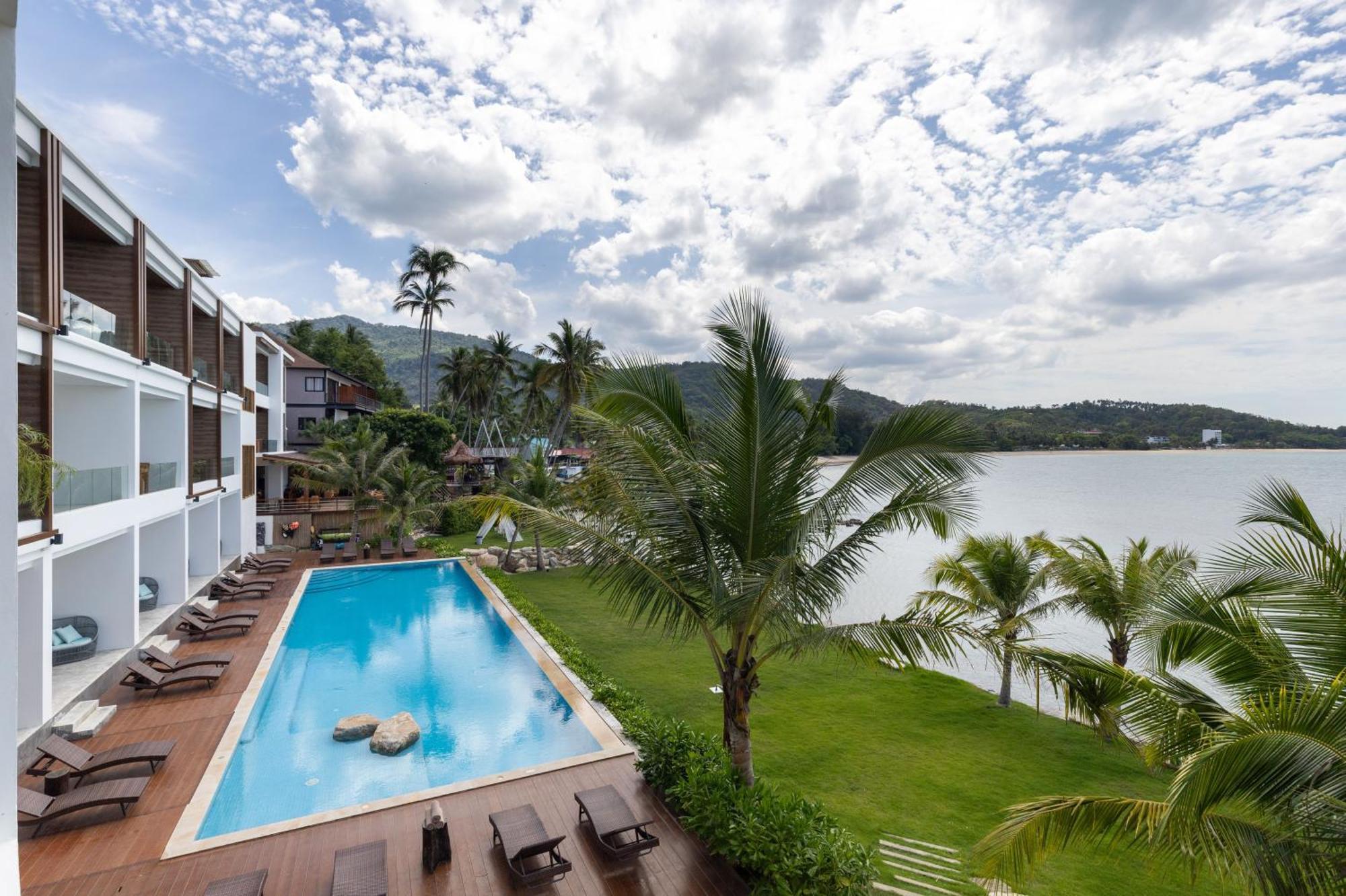X-Sea Khanom Harbor Bay Resort Bagian luar foto