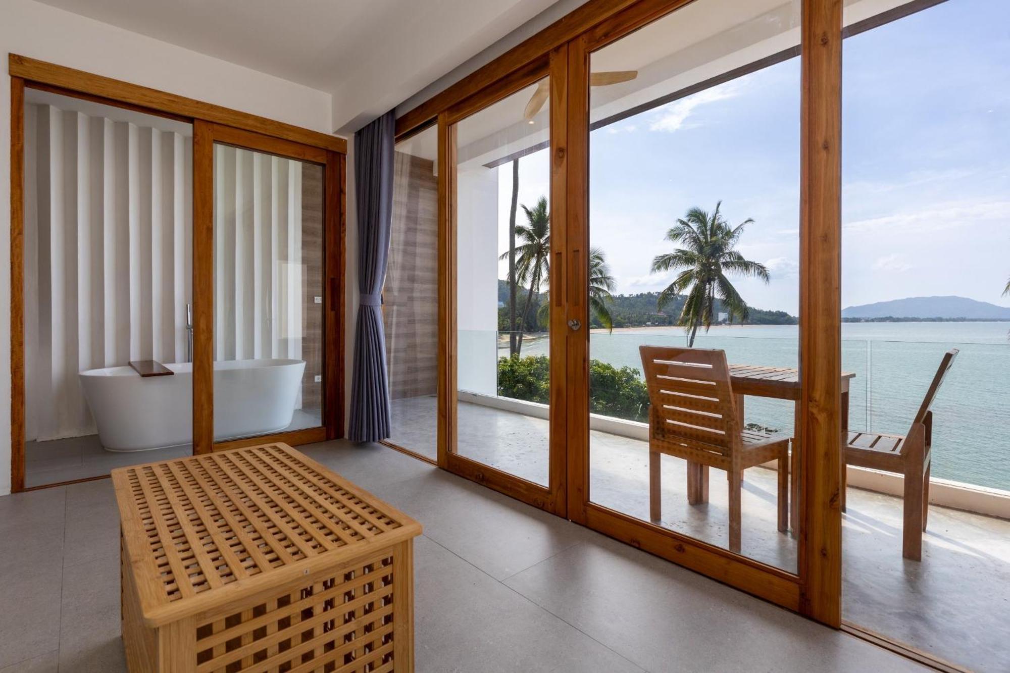 X-Sea Khanom Harbor Bay Resort Bagian luar foto
